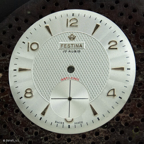 Festina: restaurar esfera de reloj. Taller de relojería especializado en la recuperación y en la restauración de relojes Festina. Servicio técnico relojero.