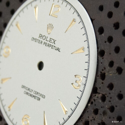 ESFERA ROLEX BAJO RELIEVE: RESTAURACIÓN ESFERA DE RELOJ