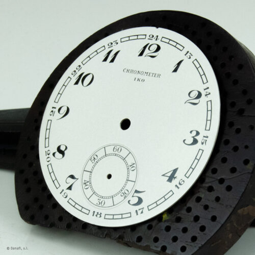 Restauración esfera de reloj de bolsillo. Pocket watch dial restoration by Danafi, Barcelona. Spain.