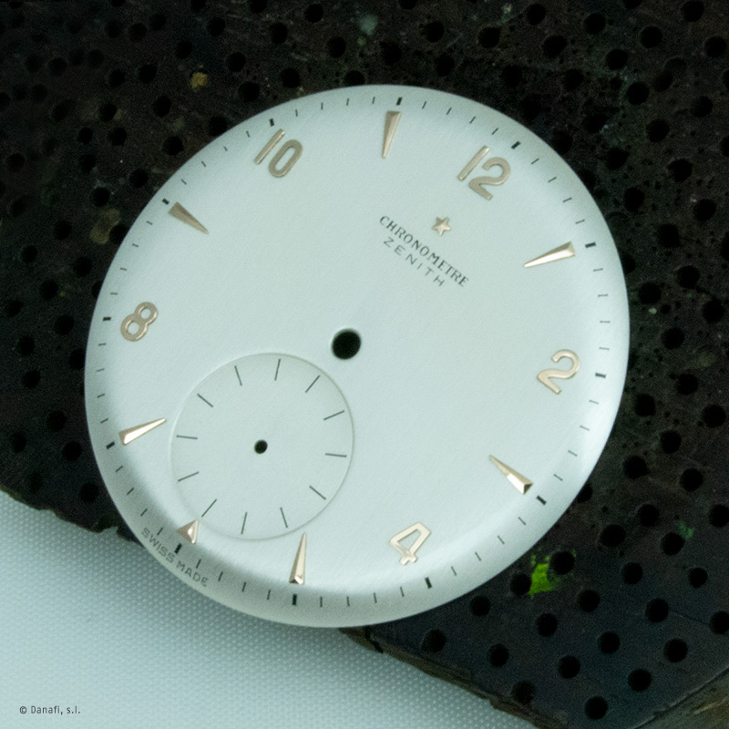 Zenith Chronometre calibre 135. Restauración esfera de reloj. Taller Danafi Barcelona, Madrid, España