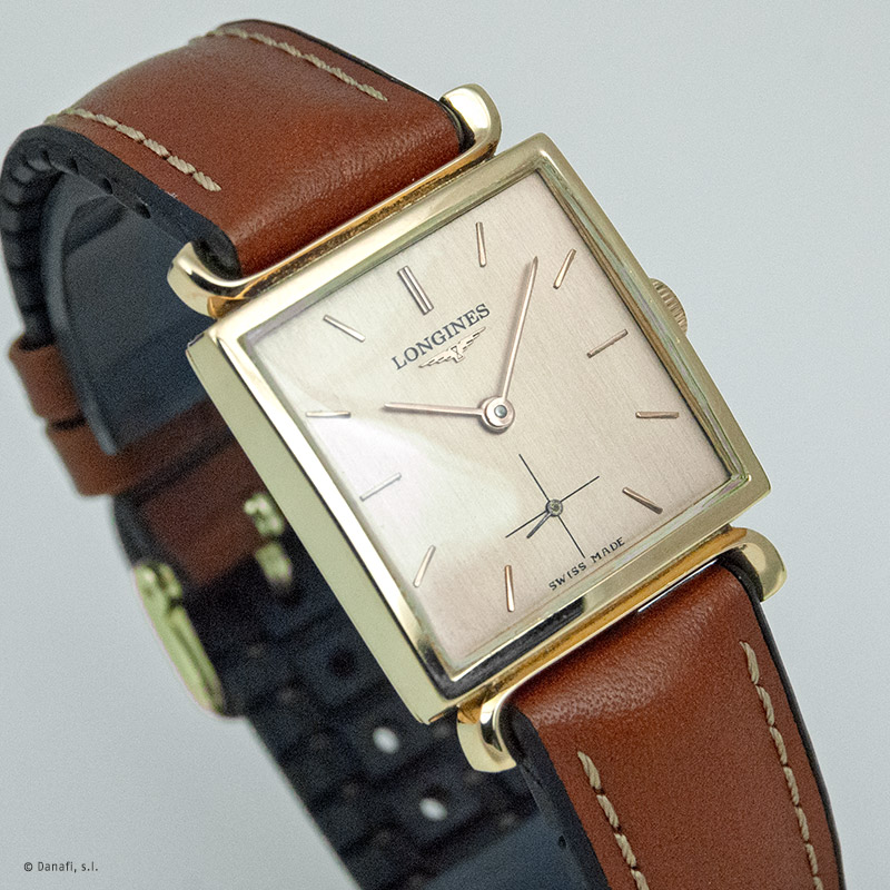 Longines cuadrado: Restauración completa reloj vintage.
