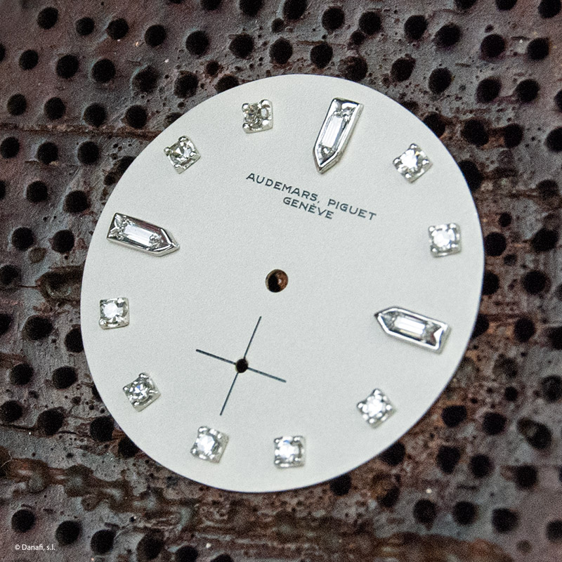 Audemars Piguet. Restauración esfera con brillantes.